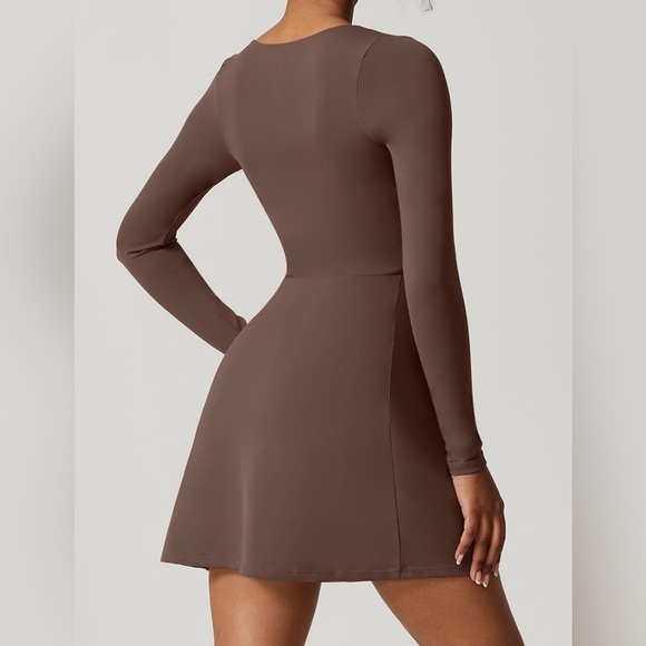 NWT Qinsen Square Neckline athletic dress - Picture 4 of 4